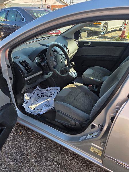 Used 2012 Nissan Sentra 2.0 S FWD image 8