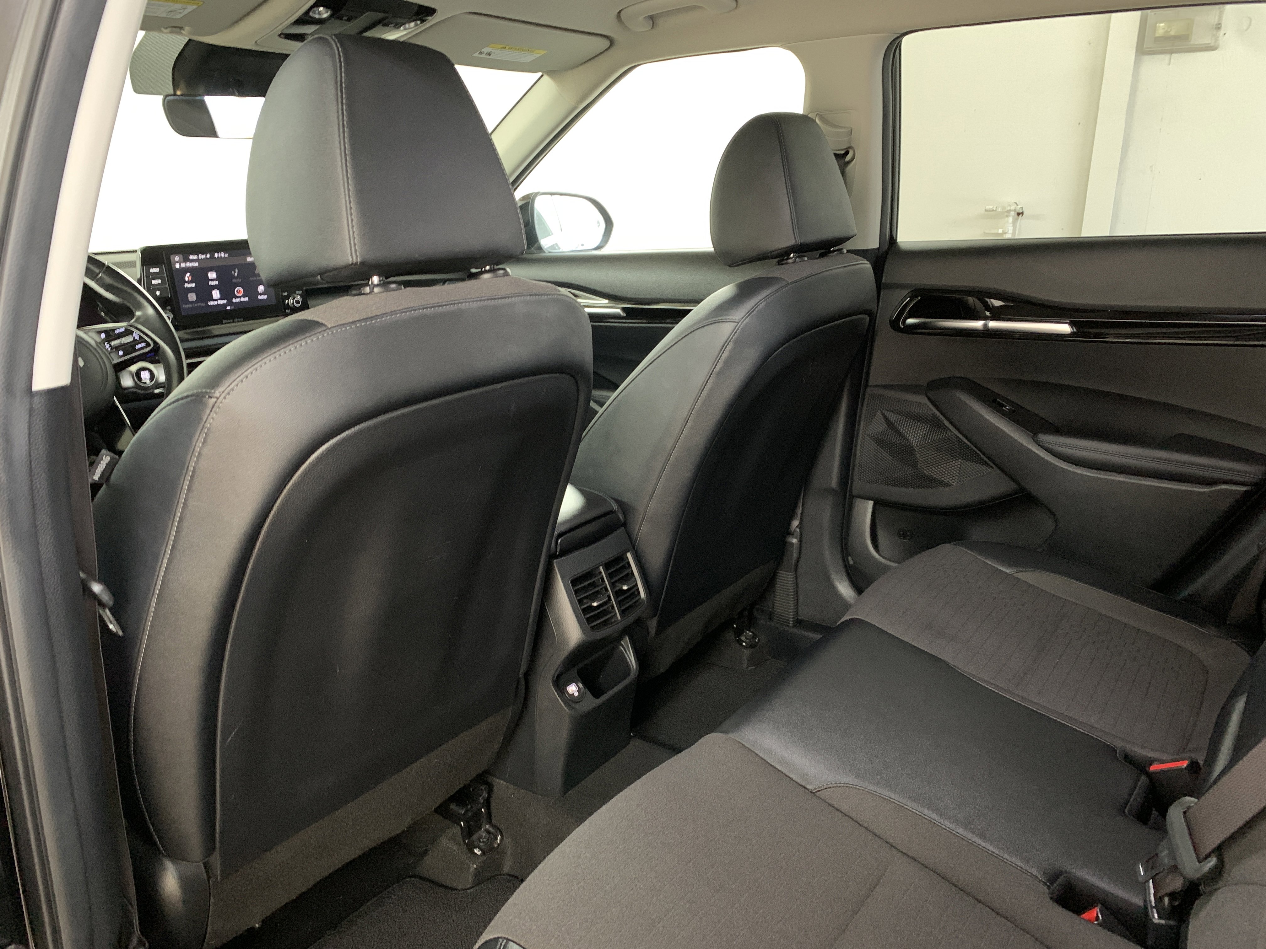 Used 2023 Kia Seltos S image 38