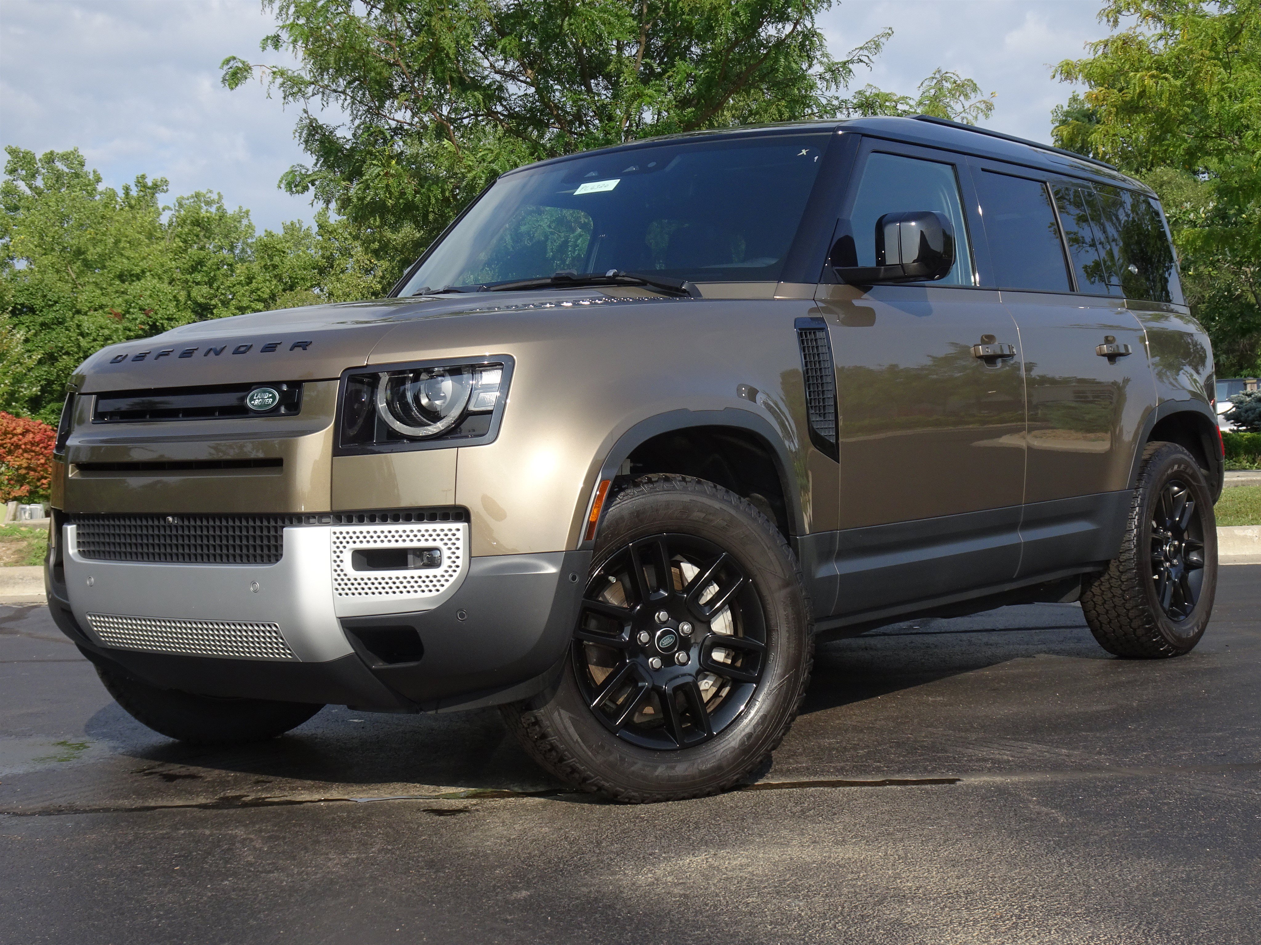 Certified 2024 Land Rover Defender 110 S AWD/4WD image 1