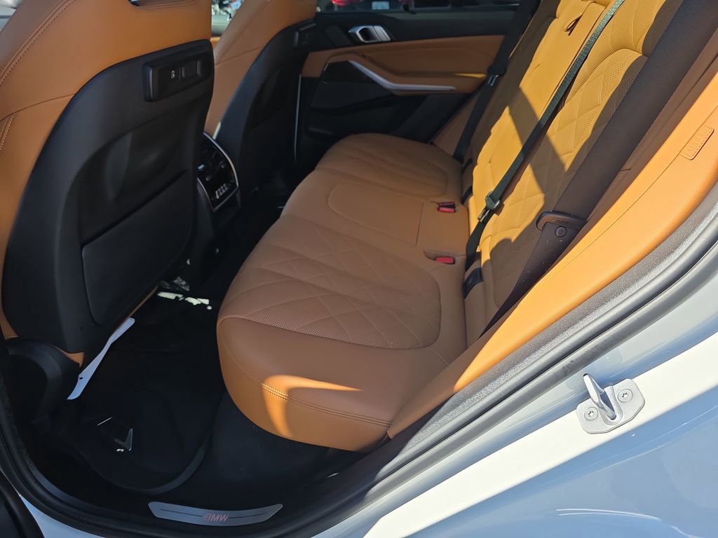 Certified 2023 BMW X5 xDrive40i AWD/4WD image 10