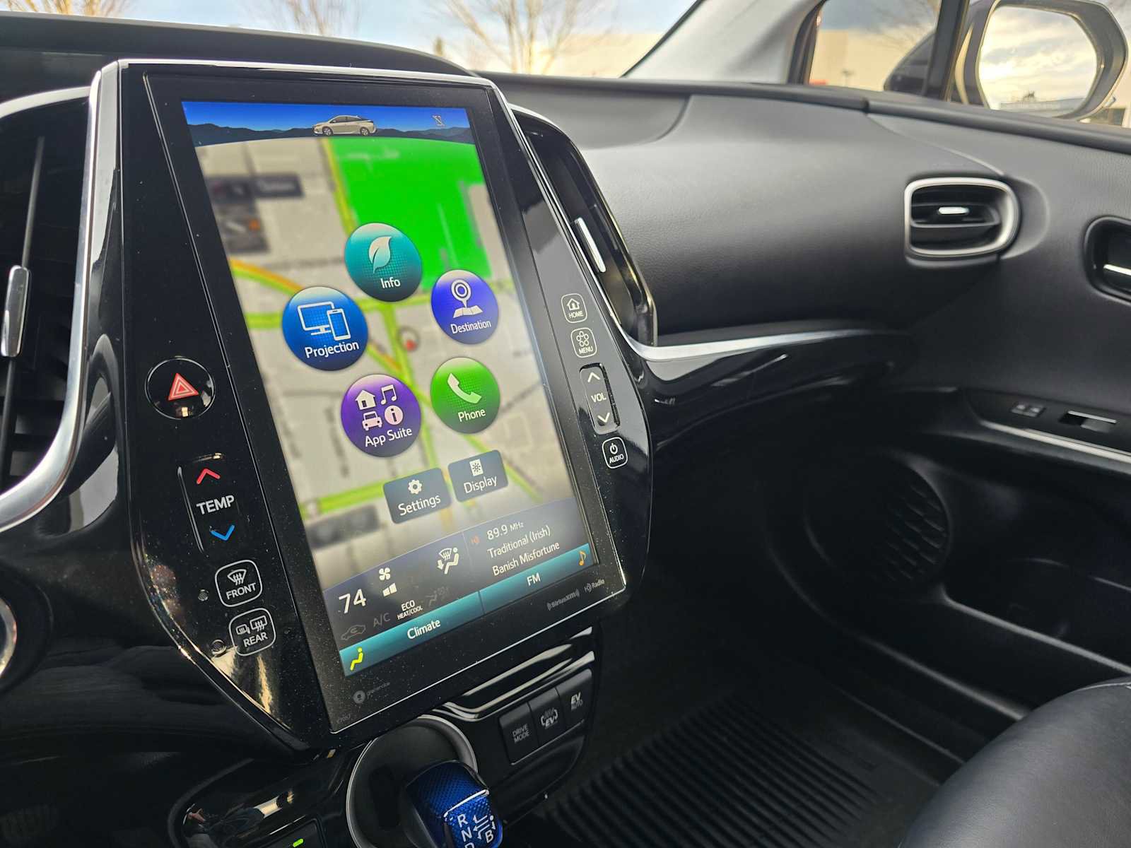 Used 2021 Toyota Prius Prime XLE image 31