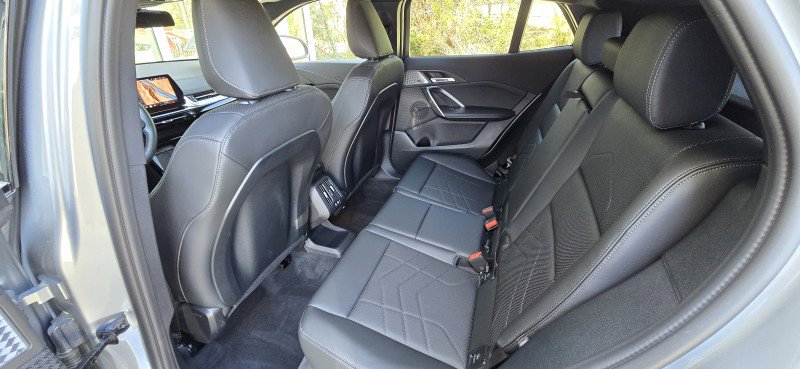 Certified 2025 BMW X2 xDrive28i w/ Premium Package image 24