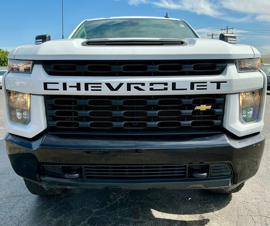 Used 2022 Chevrolet Silverado 2500 Custom w/ Custom Value Package AWD/4WD image 7