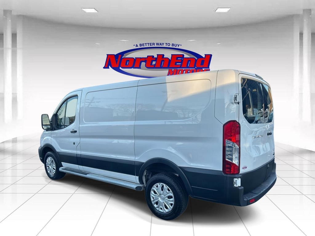 Used 2024 Ford Transit 250 Low Roof w/ Exterior Upgrade Package RWD image 5