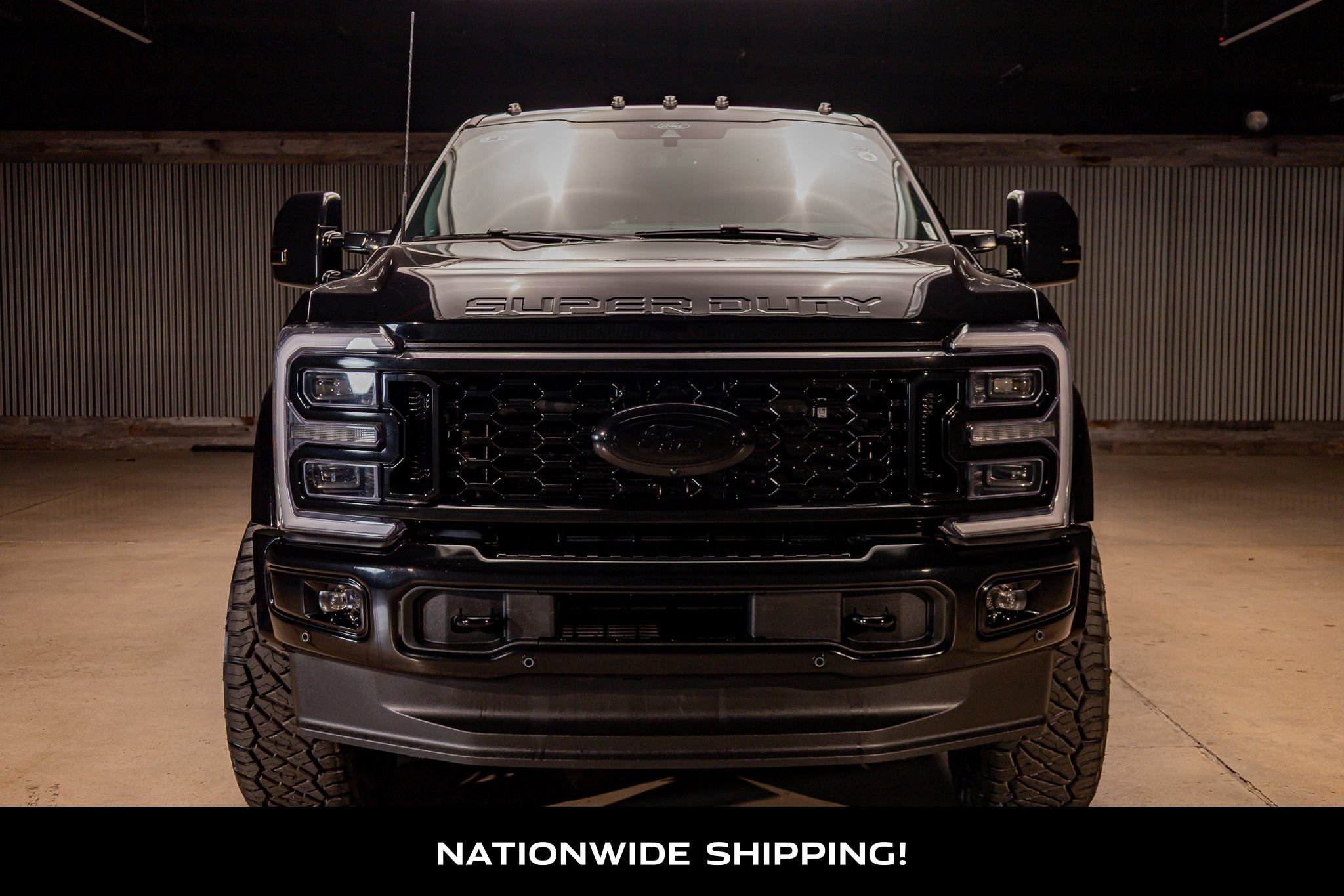 Used 2025 Ford F450 Platinum w/ FX4 Off-Road Package image 4