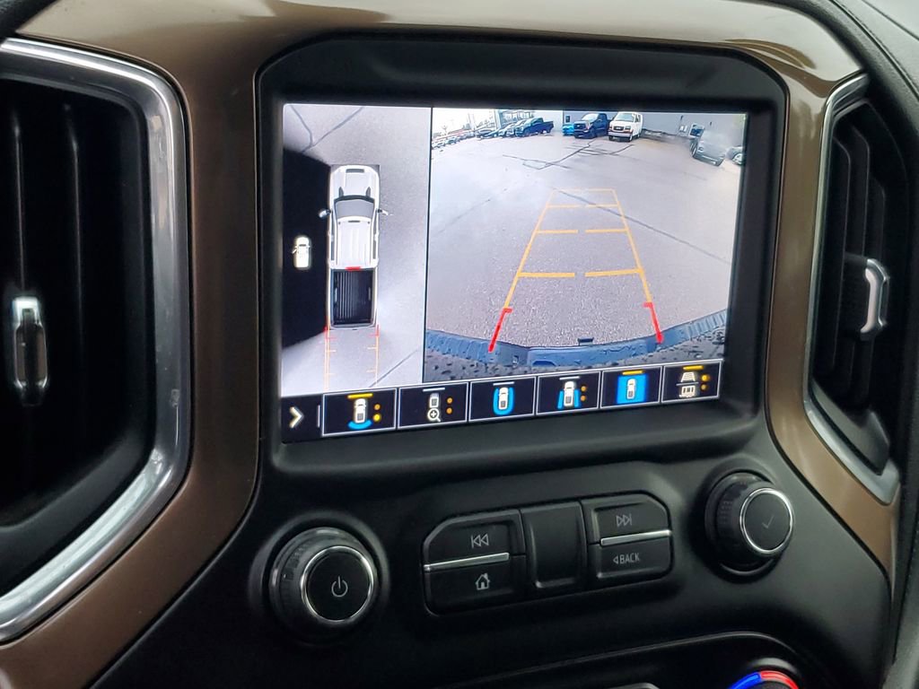 Used 2020 Chevrolet Silverado 2500 High Country w/ Technology Package AWD/4WD image 24