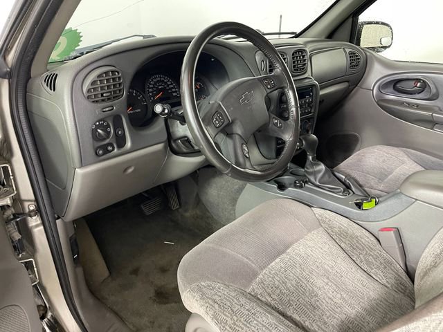 Used 2003 Chevrolet TrailBlazer LT RWD image 3