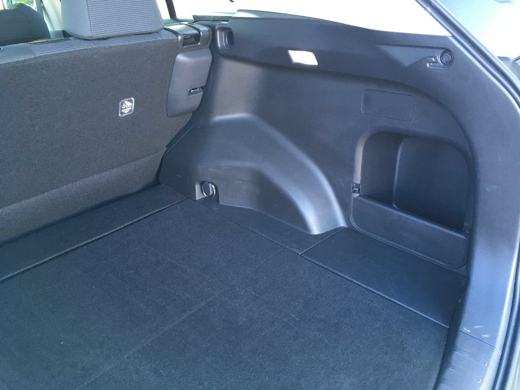 Used 2025 Toyota RAV4 LE AWD/4WD image 31