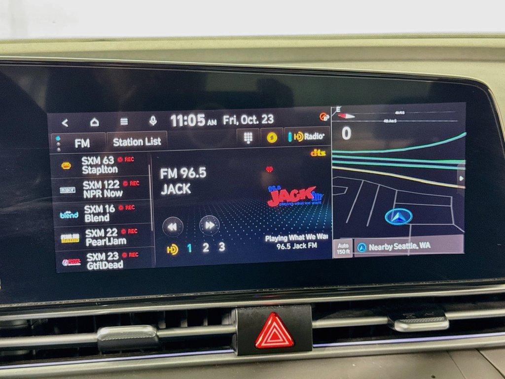 Used 2025 Hyundai Elantra SEL FWD image 37