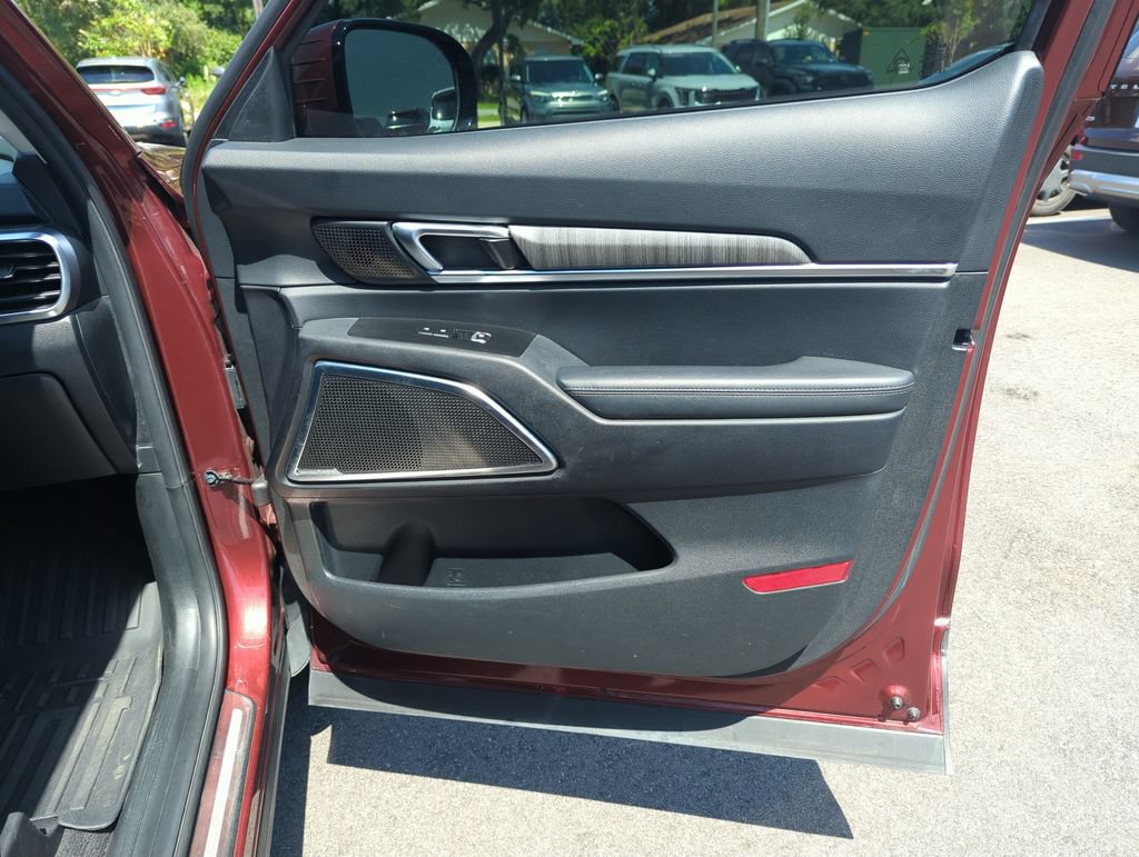 Used 2023 Kia Telluride SX AWD/4WD image 38