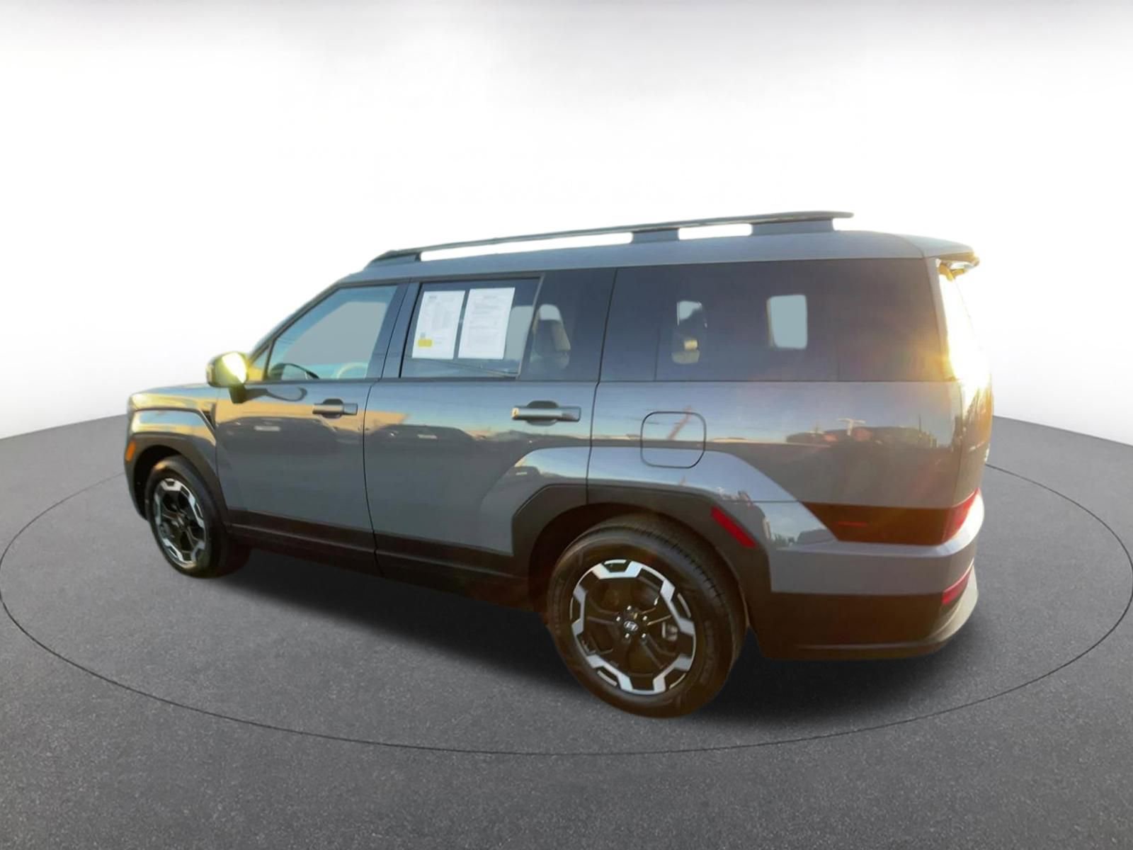 Used 2025 Hyundai Santa Fe SEL image 10