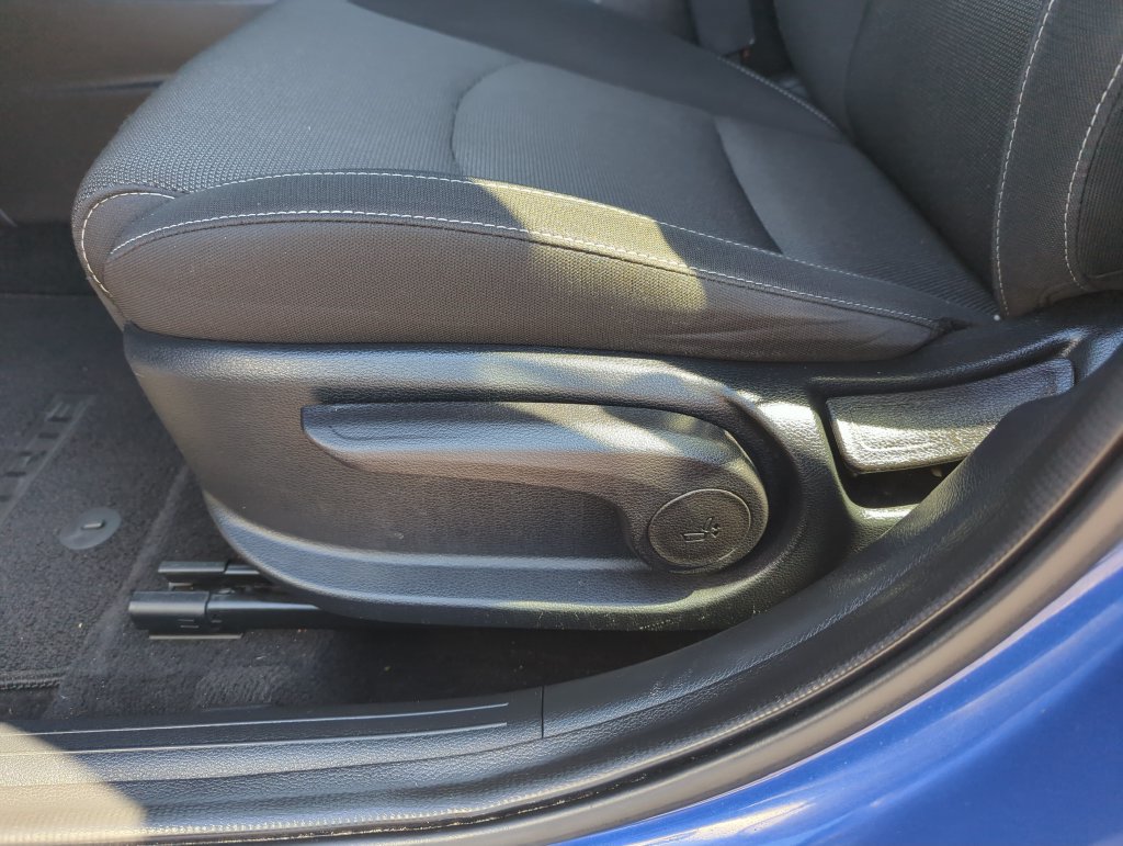 Used 2023 Kia Forte LXS FWD image 13