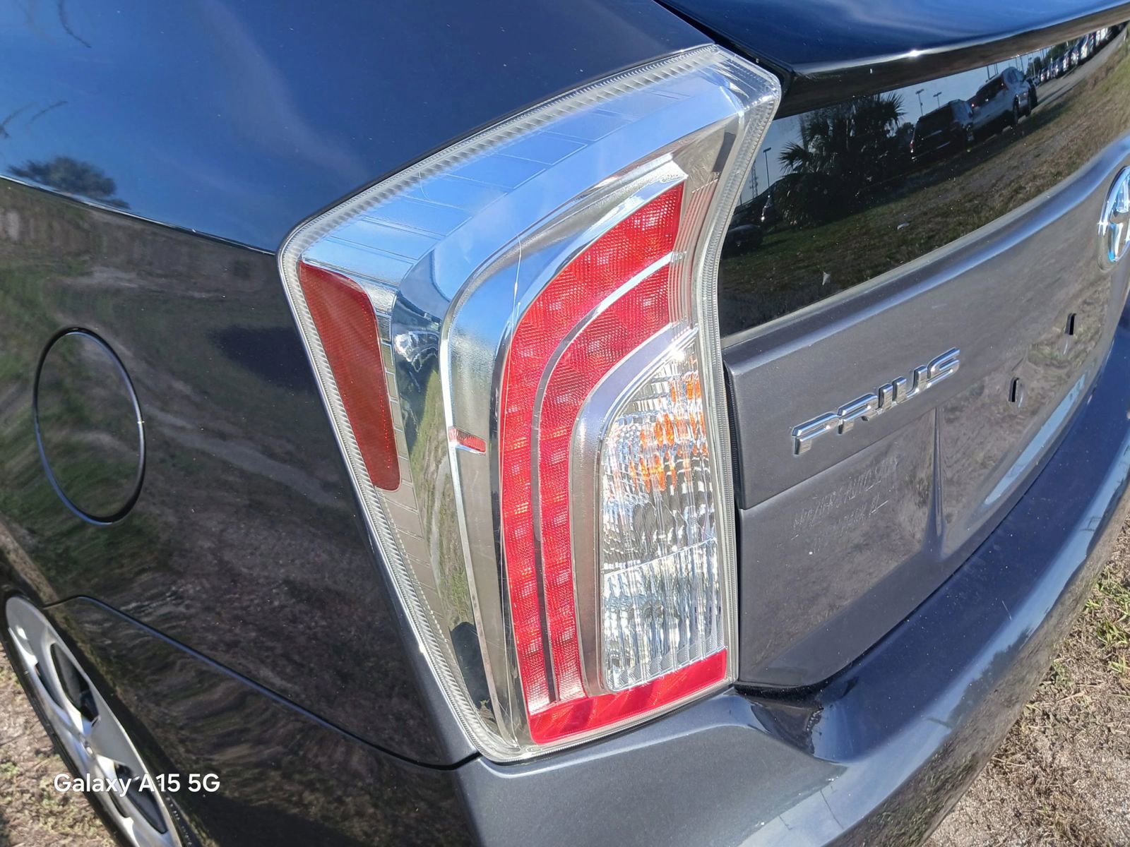 Used 2015 Toyota Prius Four image 14