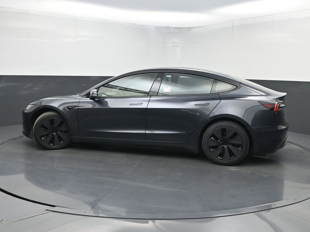 Used 2024 Tesla Model 3 Standard Range image 40