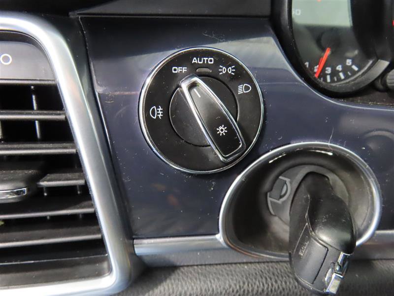 Used 2016 Porsche Panamera Edition image 19