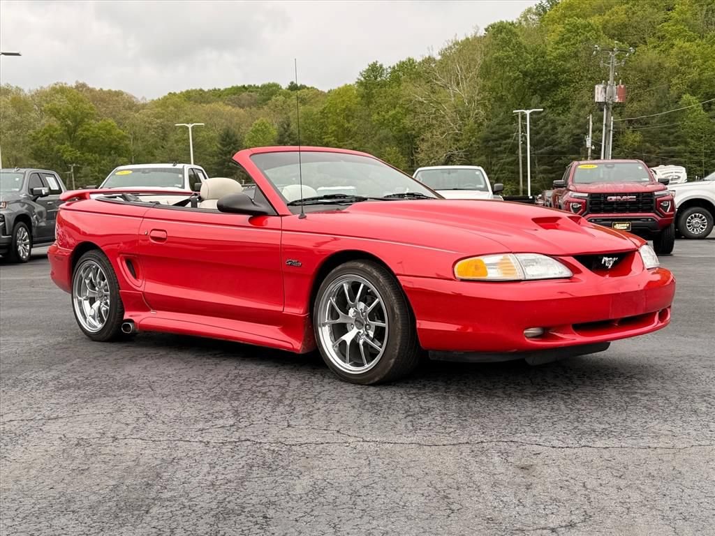 Used 1996 Ford Mustang GT RWD image 3