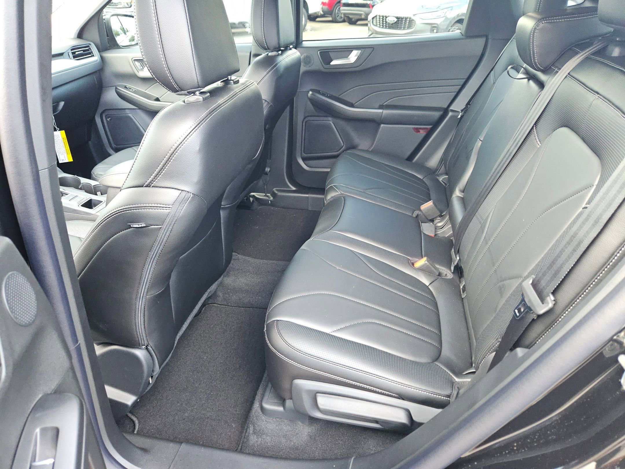 New 2025 Ford Escape SE w/ PHEV Premium Package image 16