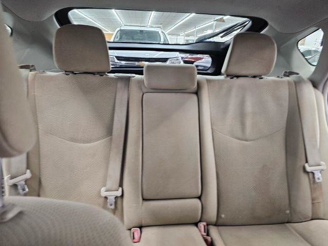 Used 2014 Toyota Prius Three FWD image 33
