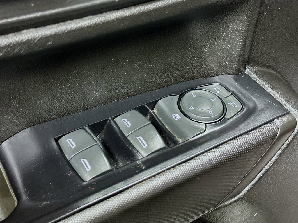 Used 2019 Chevrolet Silverado 1500 Custom Trail Boss w/ Custom Convenience Package image 18