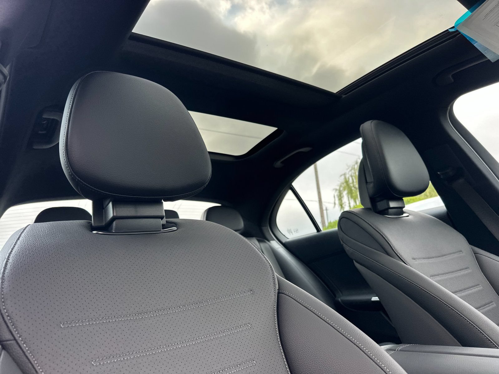 New 2026 Mercedes-Benz C 300 4MATIC Sedan image 16