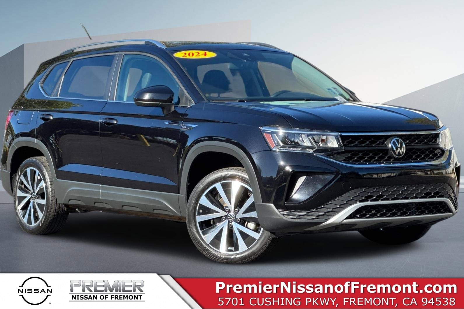 Used 2024 Volkswagen Taos SE