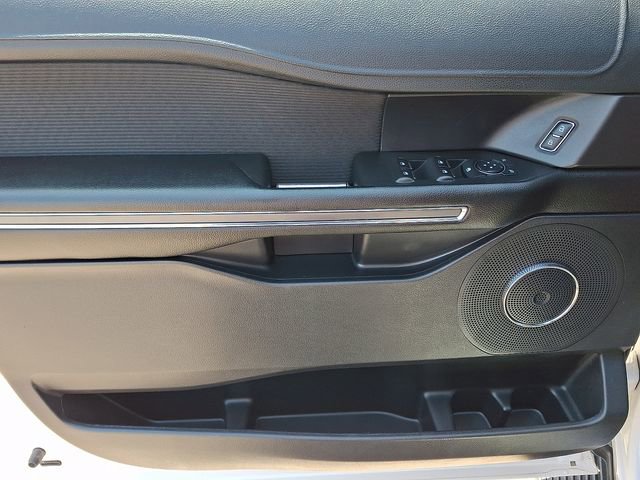 Used 2019 Ford Expedition Max XLT AWD/4WD image 13