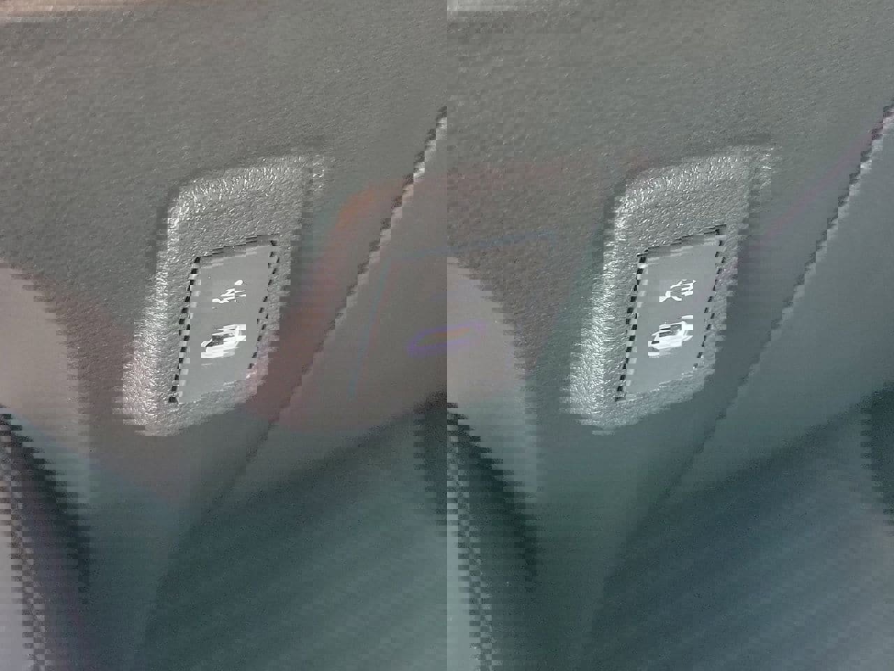 New 2026 Toyota Corolla LE FWD image 27