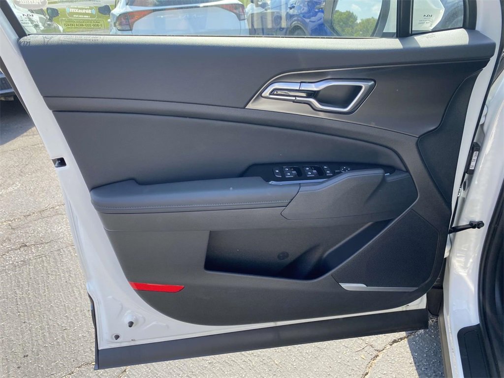 New 2024 Kia Sportage EX w/ EX Premium Package image 12