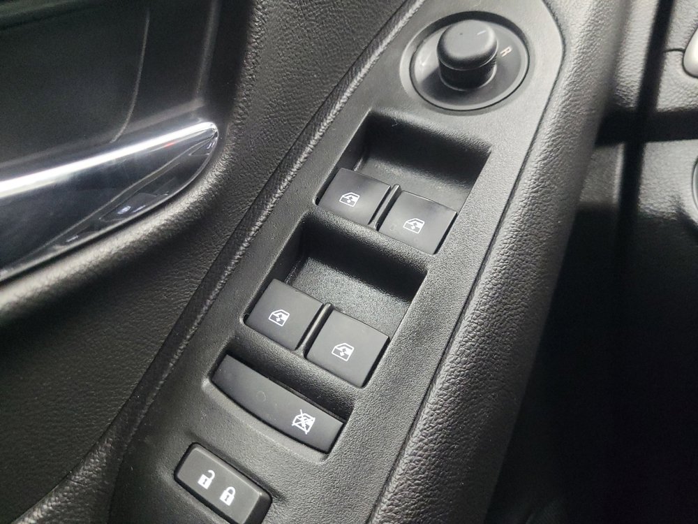 Used 2020 Chevrolet Trax LS w/ Tint and Cruise Package image 27