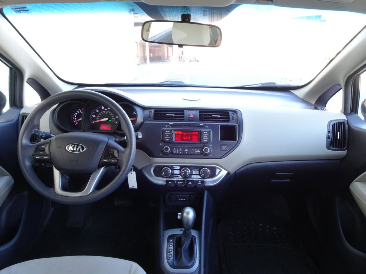 Used 2013 Kia Rio LX w/ PWR Pkg image 13