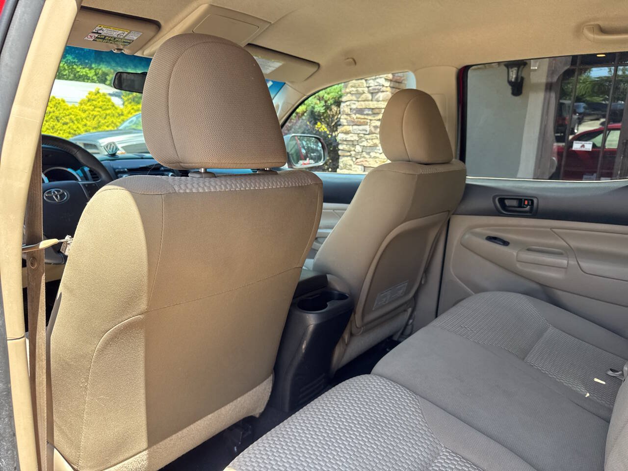 Used 2012 Toyota Tacoma PreRunner w/ Convenience Pkg RWD image 13