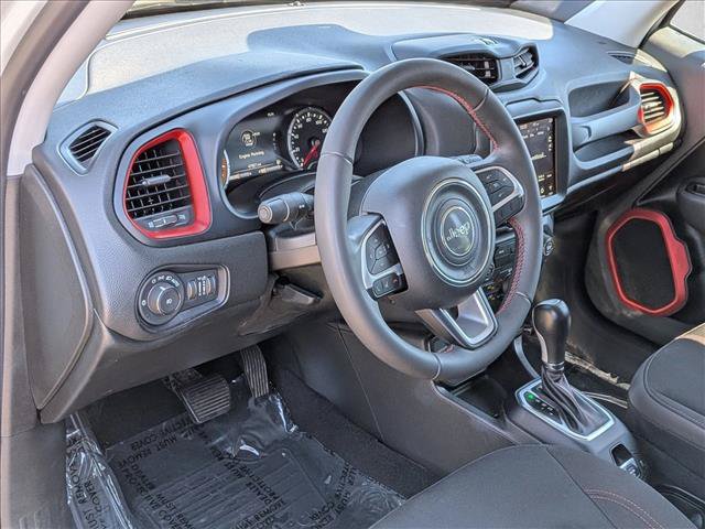 Used 2023 Jeep Renegade Trailhawk AWD/4WD image 10