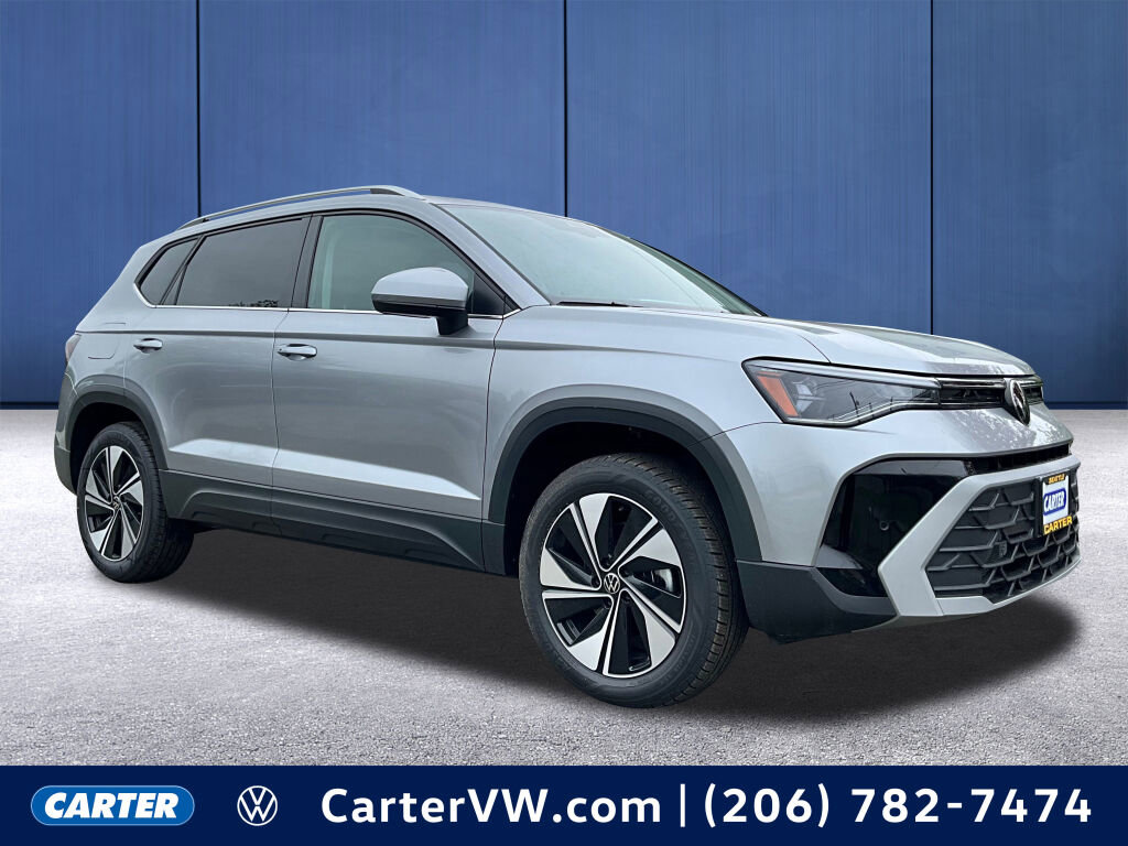 New 2025 Volkswagen Taos SE image 1