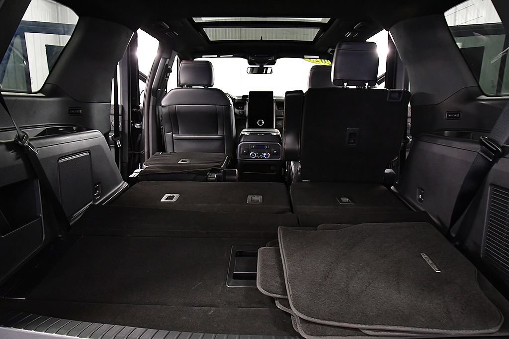 Used 2023 Ford Expedition Platinum AWD/4WD image 32