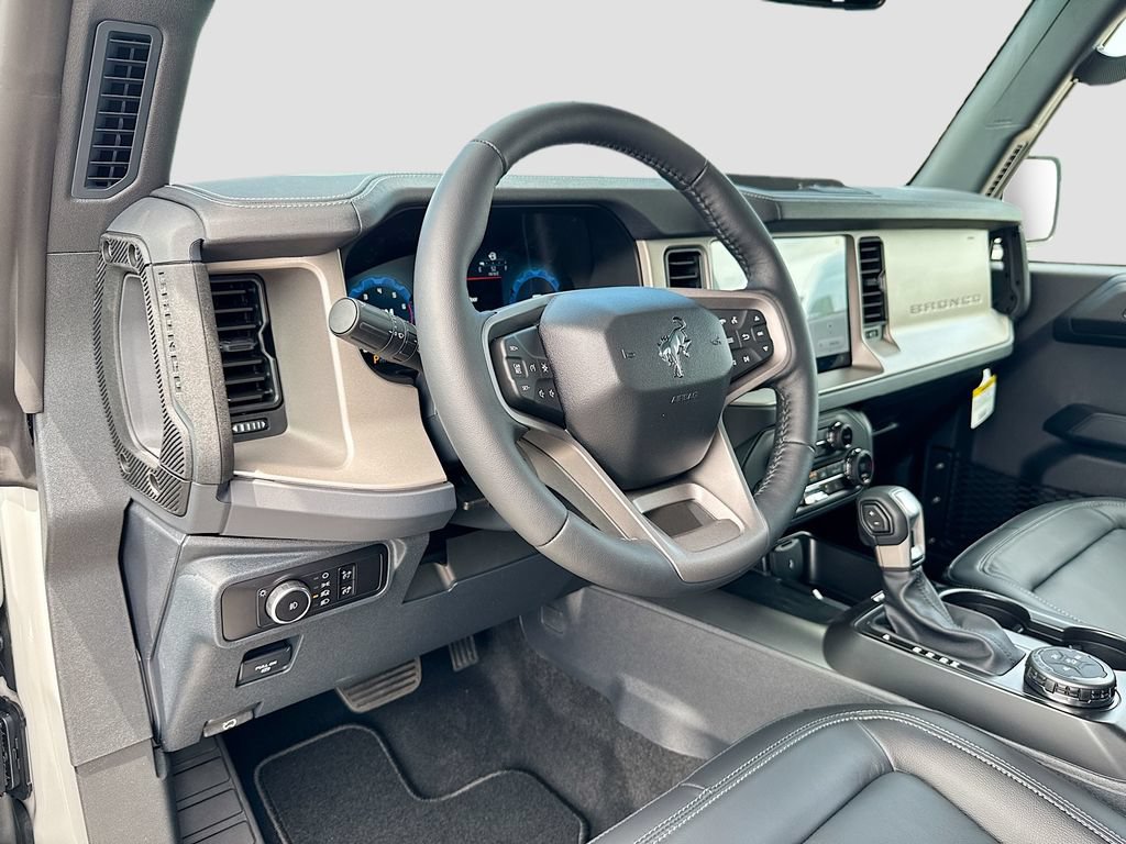 New 2026 Ford Bronco Outer Banks AWD/4WD image 9