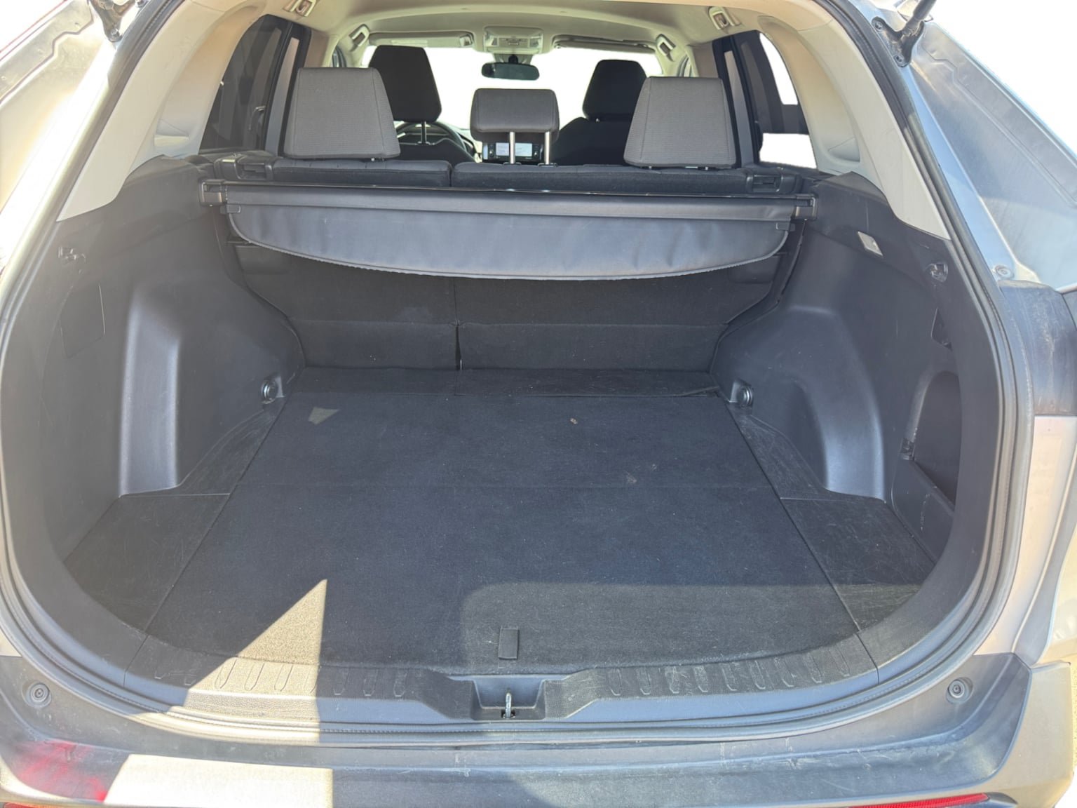Used 2021 Toyota RAV4 XLE FWD image 20