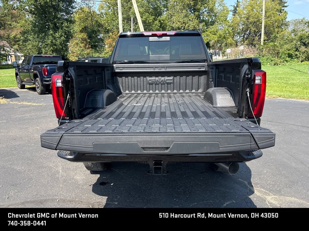New 2026 GMC Sierra 3500 Denali Ultimate AWD/4WD image 29