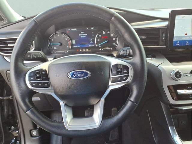 Used 2023 Ford Explorer XLT w/ Equipment Group 202A AWD/4WD image 15