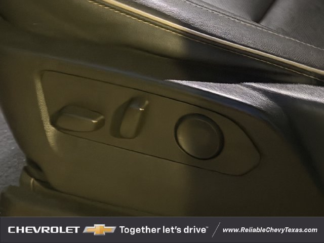 Used 2023 Chevrolet Tahoe Premier w/ Premium Package AWD/4WD image 33