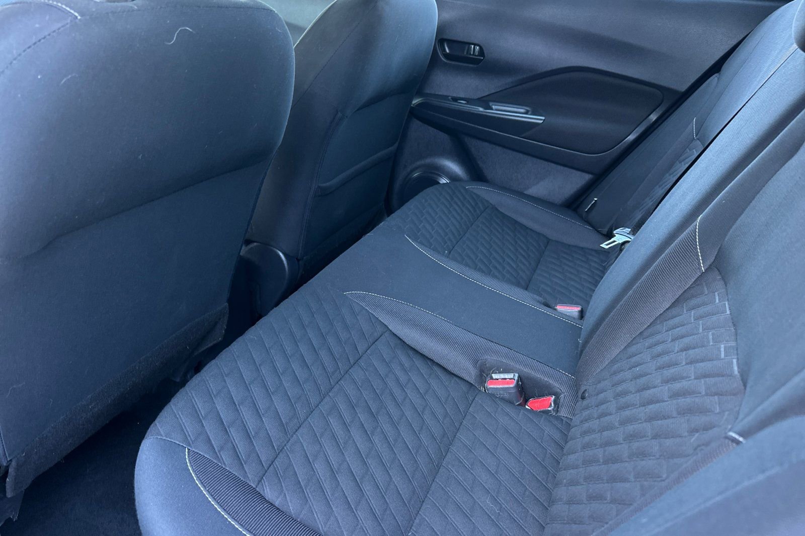 Used 2021 Nissan Kicks S FWD image 12