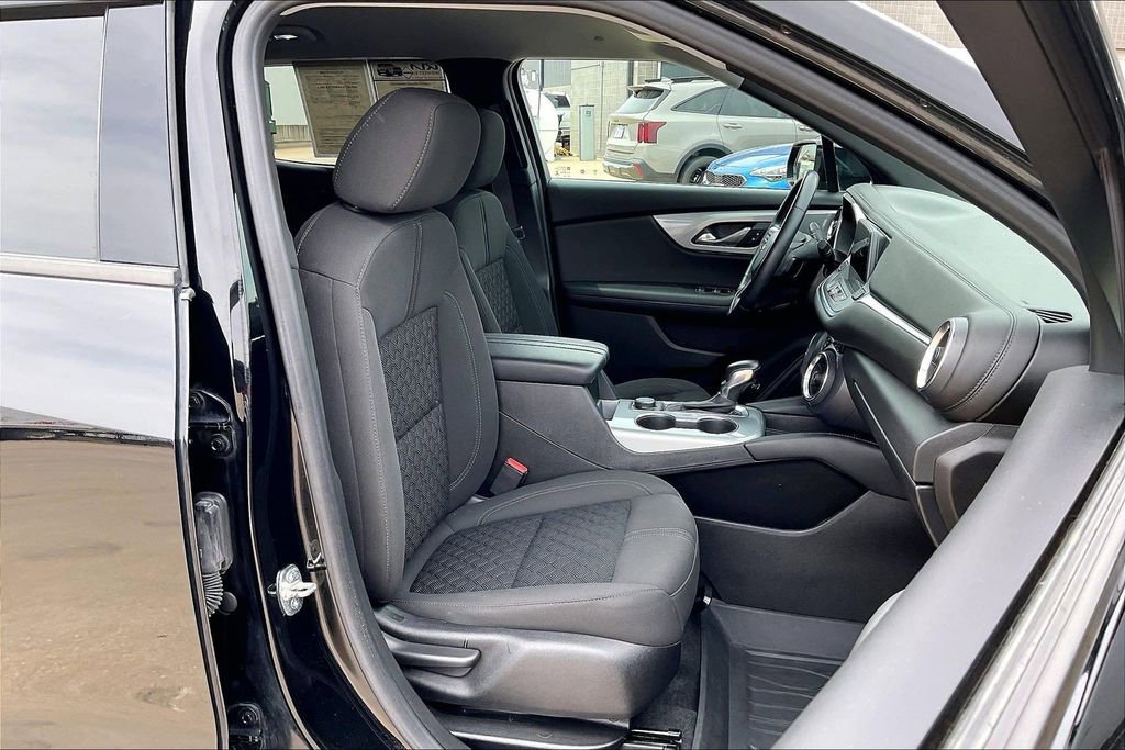 Used 2020 Chevrolet Blazer LT FWD image 7