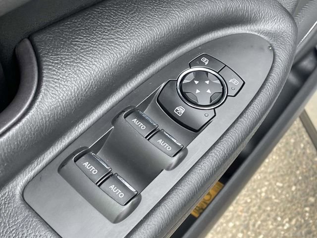 Used 2016 Lincoln MKT AWD w/ Equipment Group 201A image 17