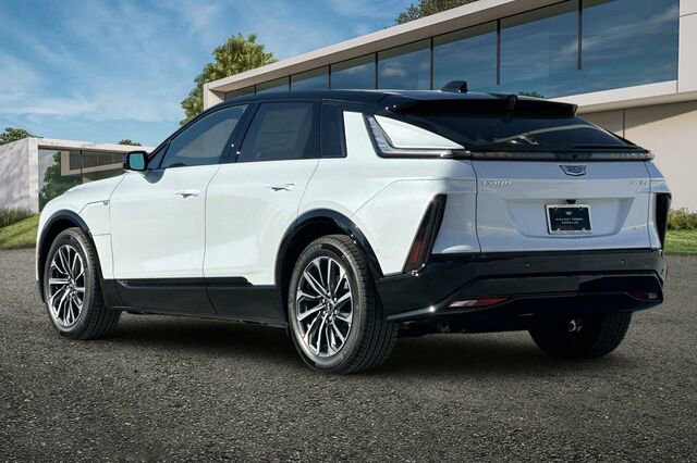 New 2026 Cadillac Lyriq Premium Sport image 6
