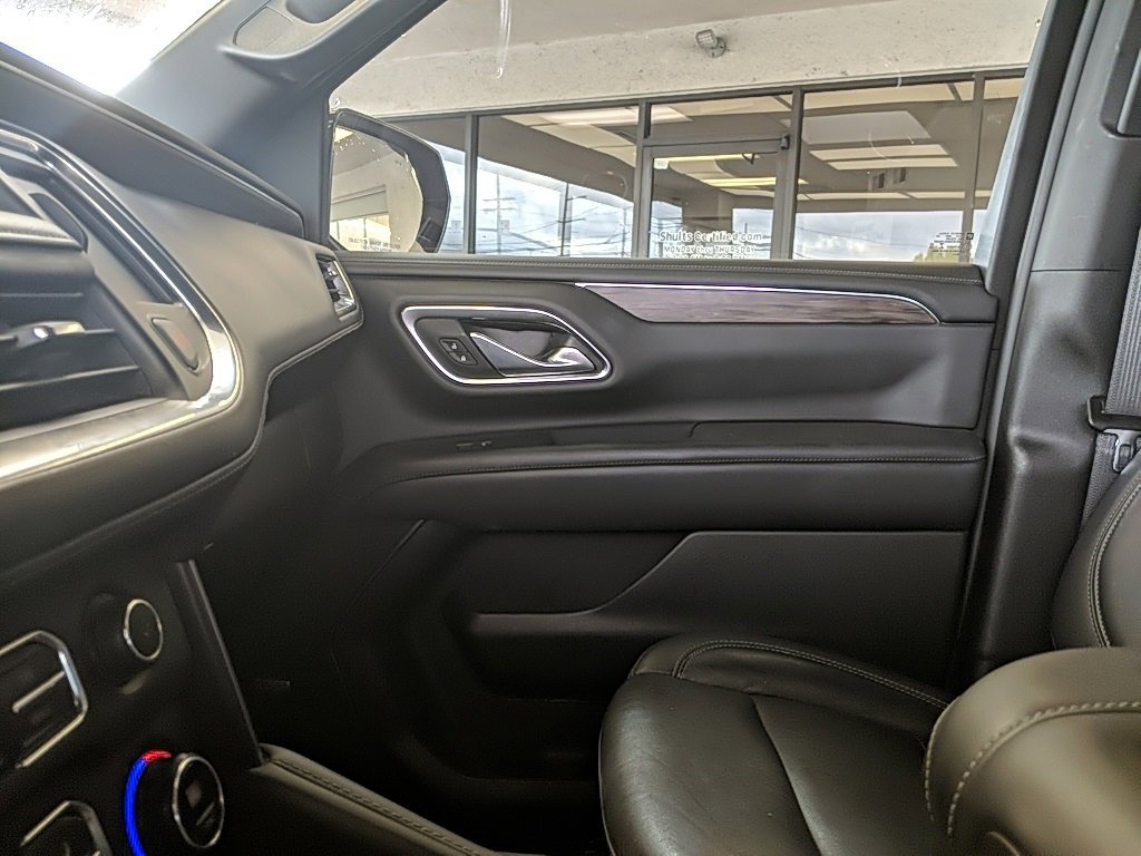 Used 2021 Chevrolet Tahoe Z71 w/ Luxury Package image 27