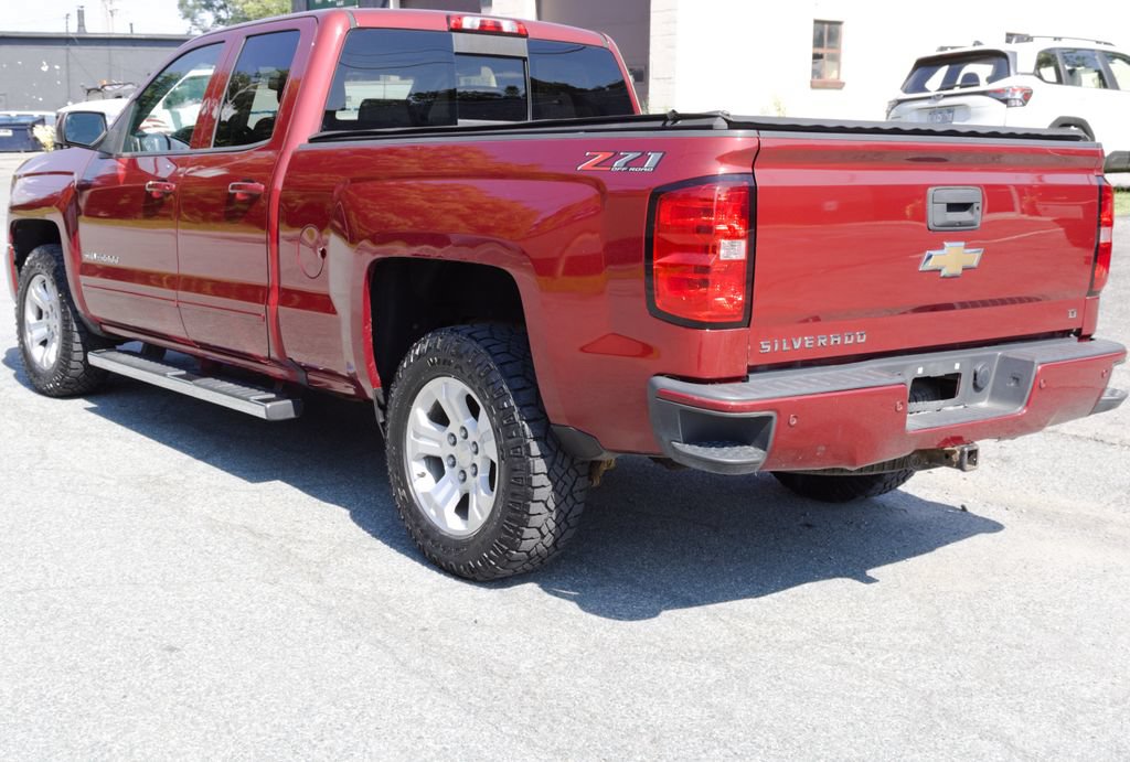 Used 2018 Chevrolet Silverado 1500 LT w/ All Star Edition AWD/4WD image 12