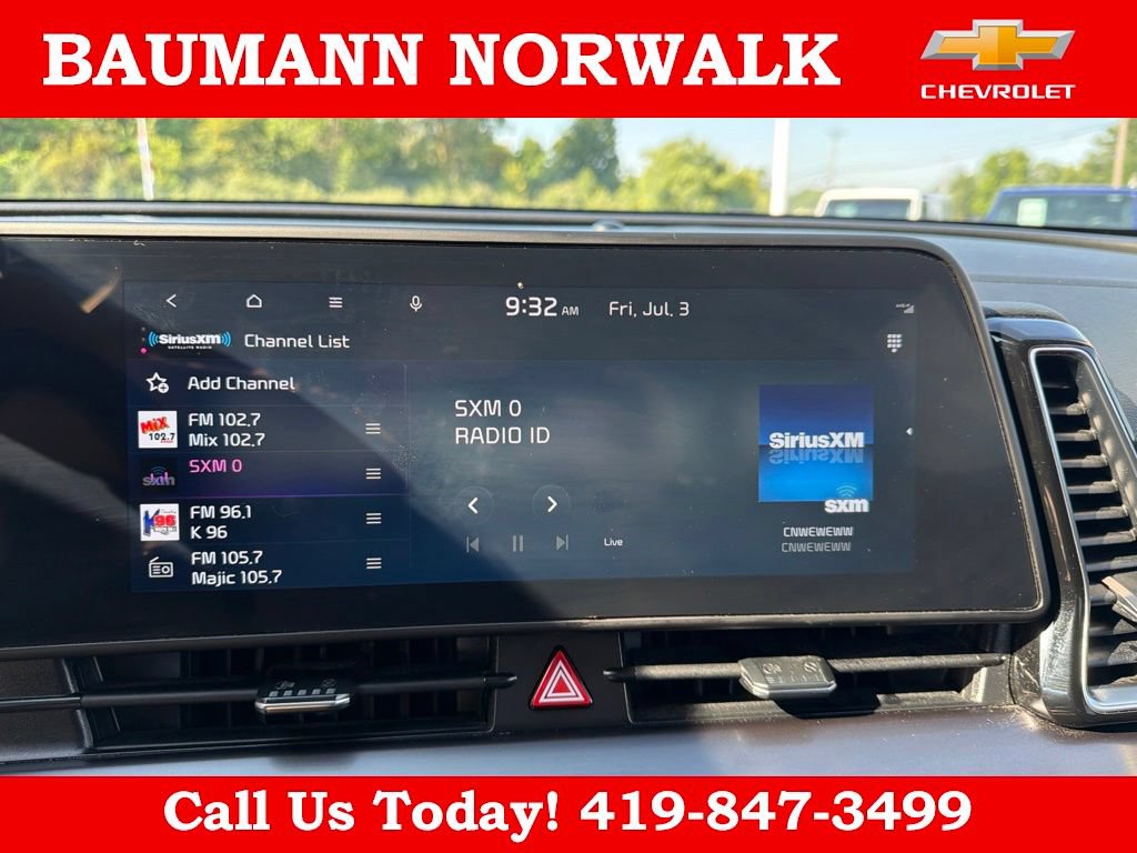 Used 2025 Kia Sportage EX FWD image 34