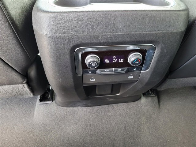 Certified 2023 Chevrolet Suburban High Country image 18