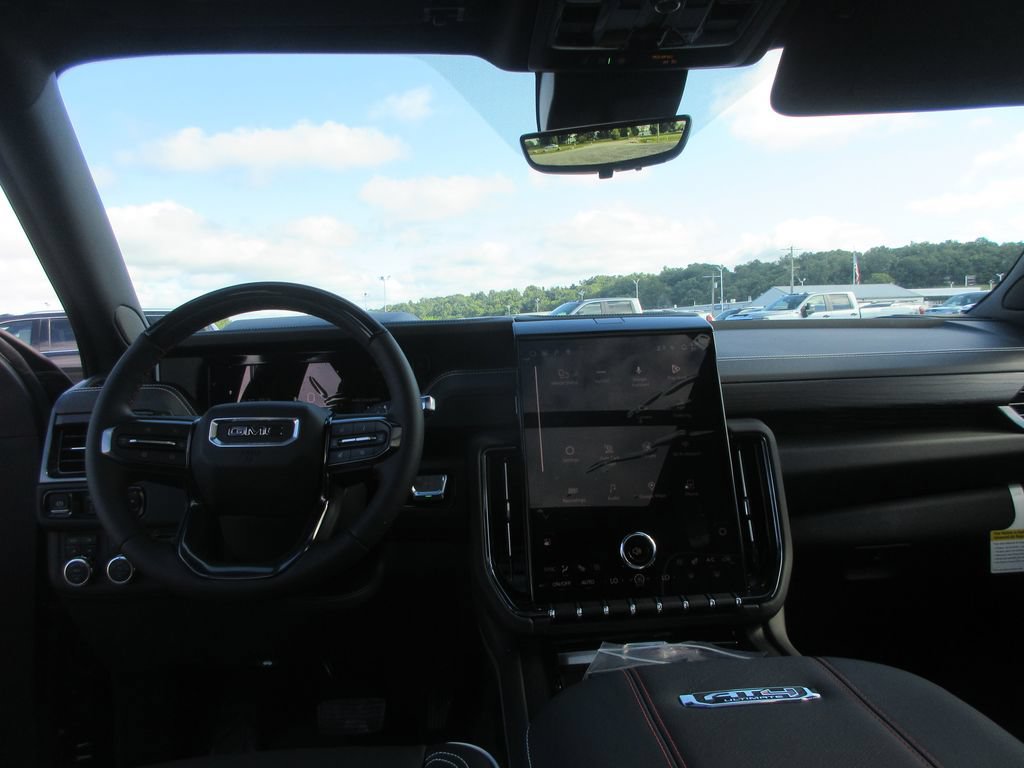 New 2026 GMC Yukon AT4 Ultimate AWD/4WD image 16