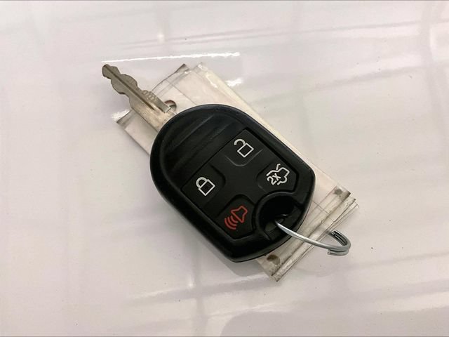 Used 2013 Ford Mustang GT Premium w/ Security Pkg RWD image 9