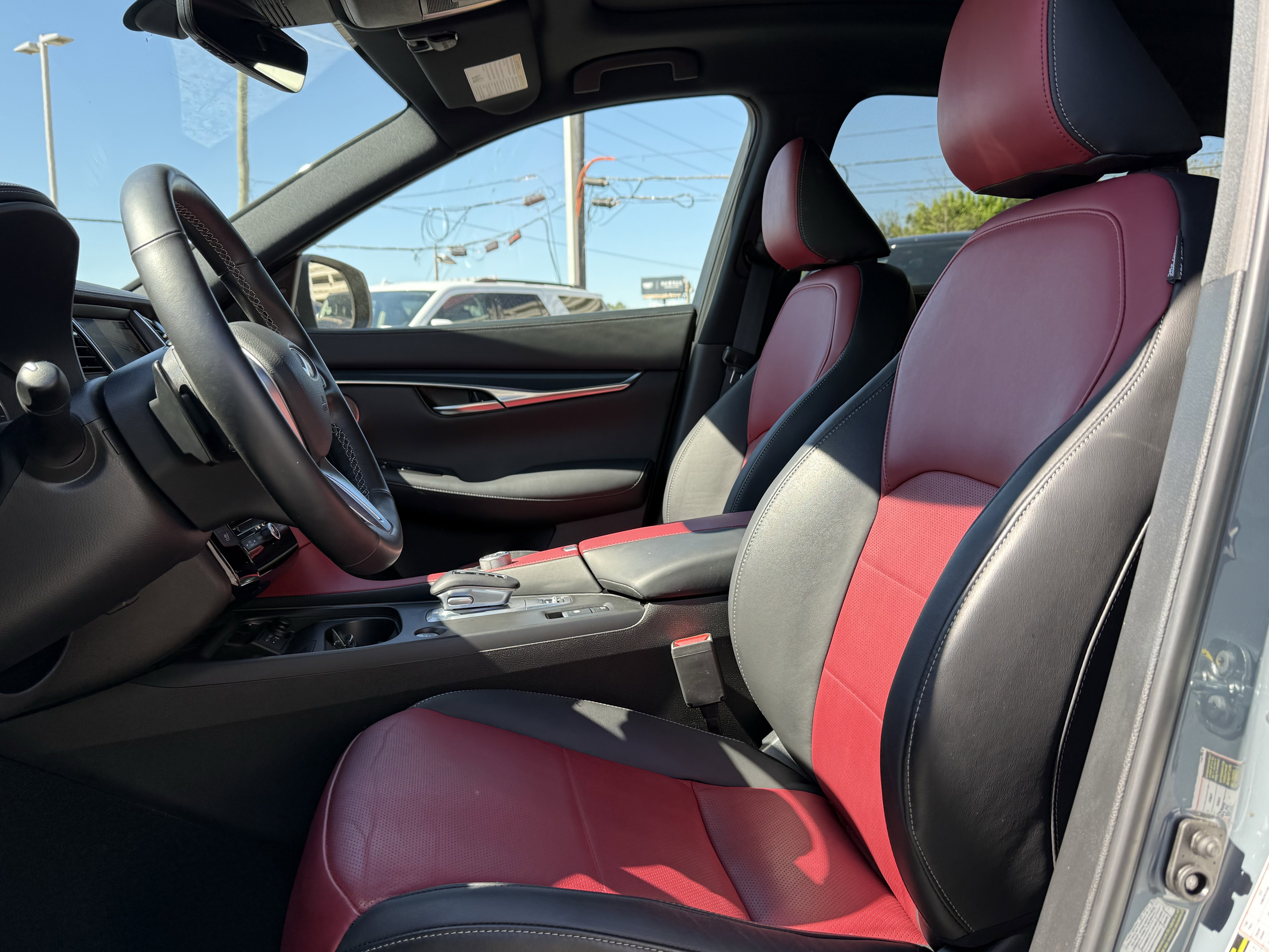 Certified 2025 INFINITI QX50 Sport AWD/4WD image 12